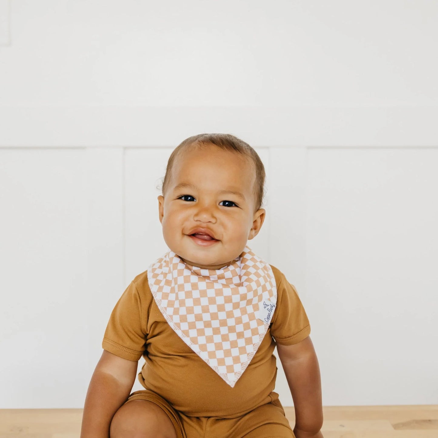 Vance Bandana Bib Set