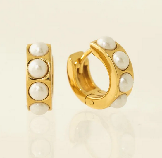 Demi Fine Pearl Chunky Earring