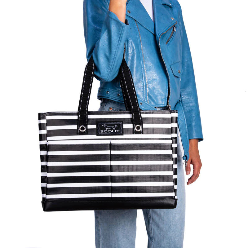 Uptown Girl - Fleetwood Black