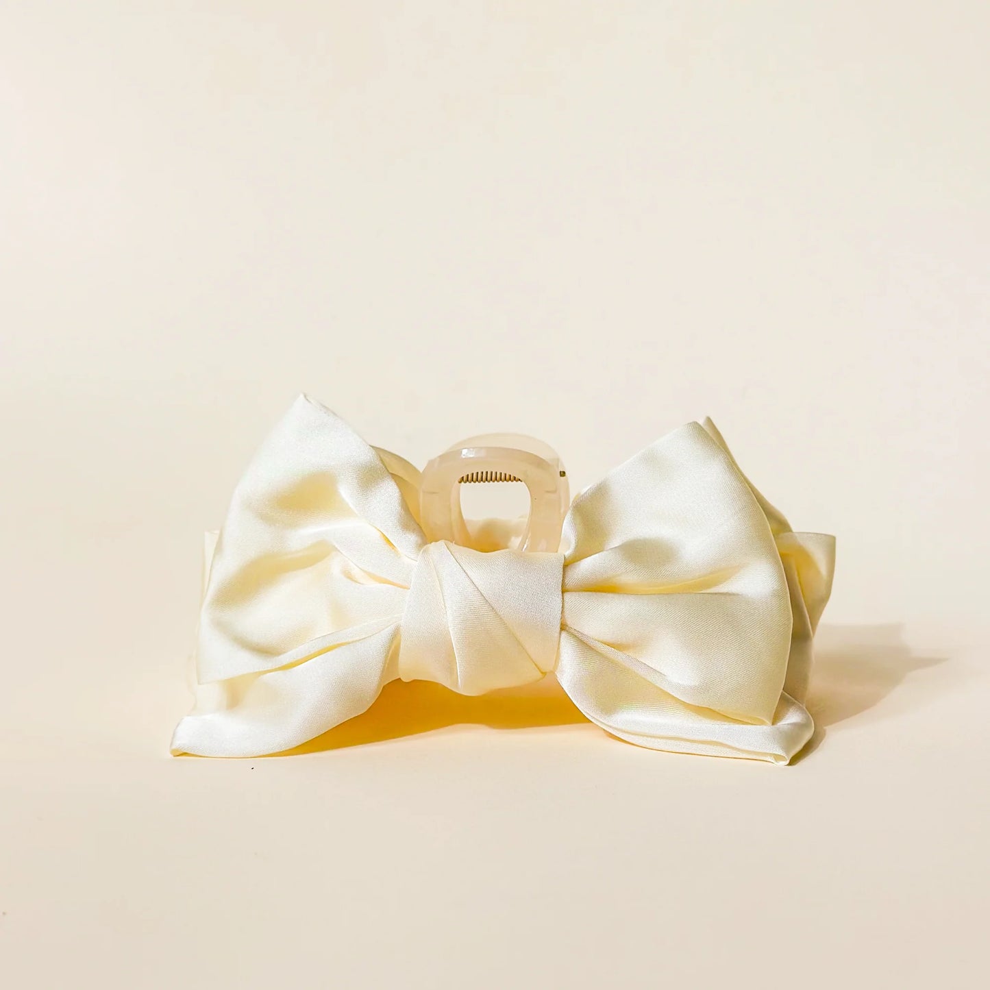 Bow Claw Clip - Cream