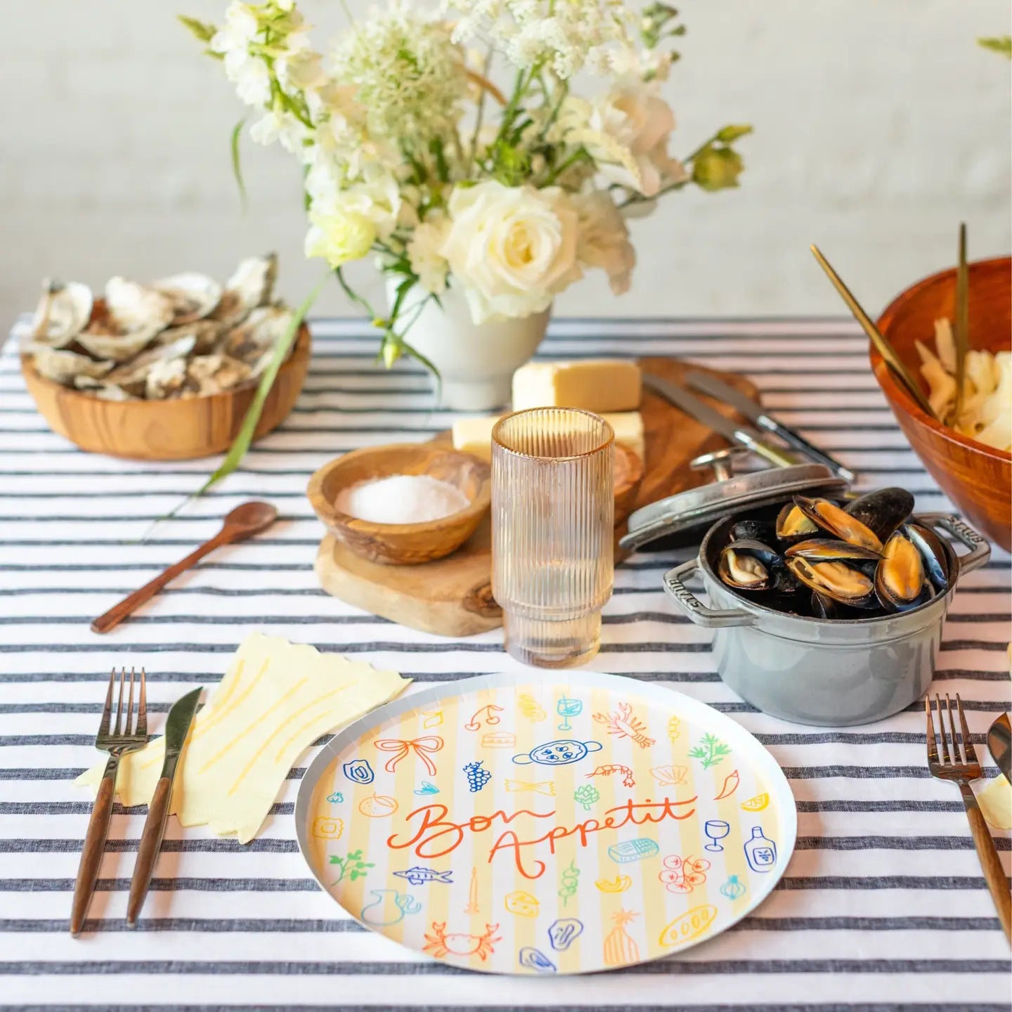 Dinner Plates - Bon Appetit