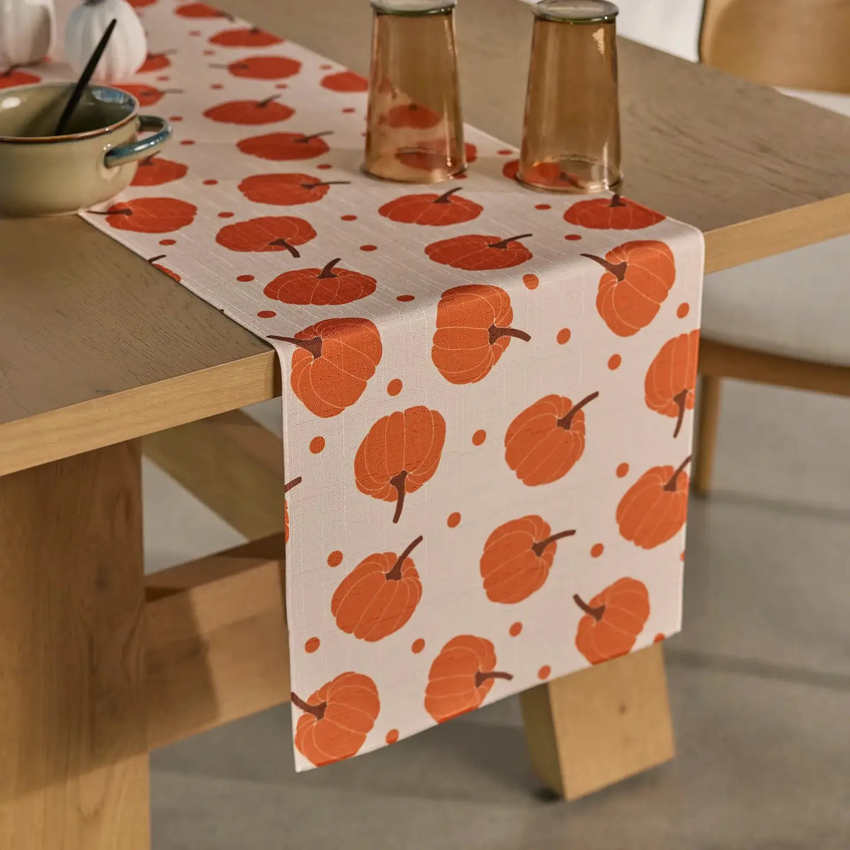 Lg Table Runner - Pumpkin Polka