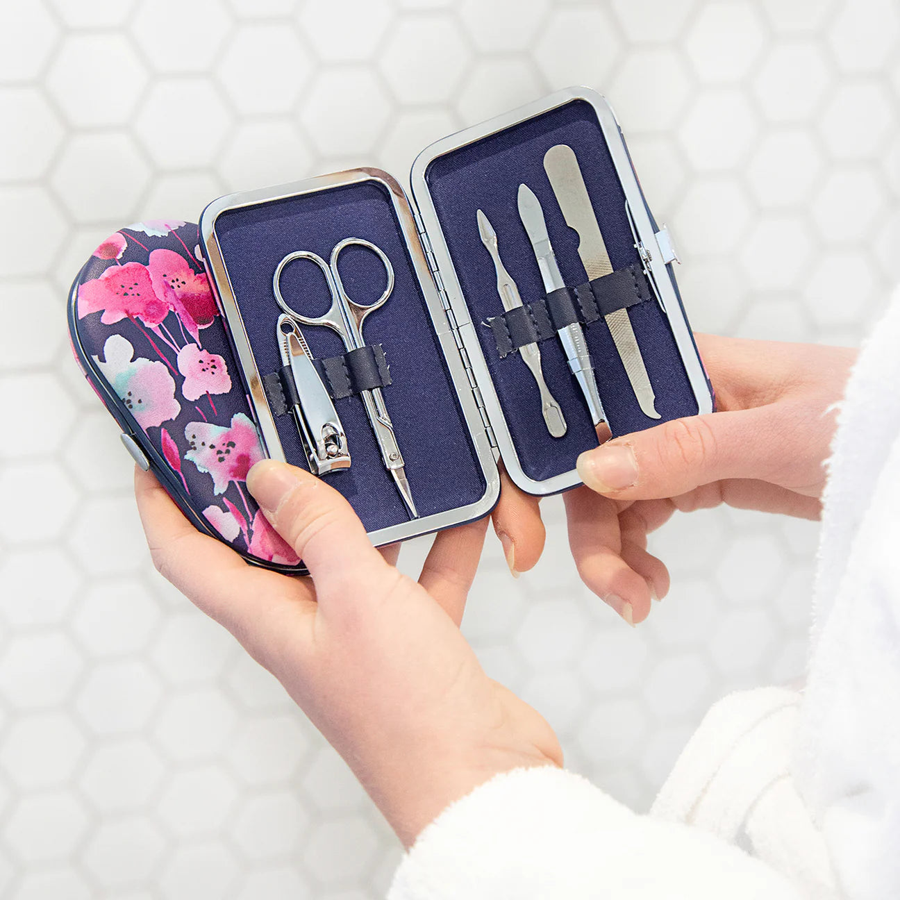 Sativa Mani Kit