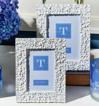 Load image into Gallery viewer, Hydrangea Frame - Small