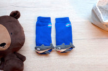 Load image into Gallery viewer, Boogie Toes Rattle Socks - Sharky