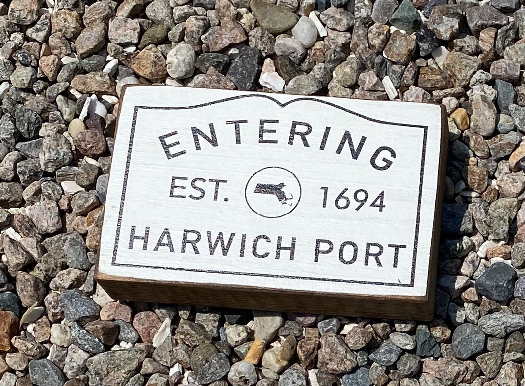 Entering Harwich Port XL Rustic Block