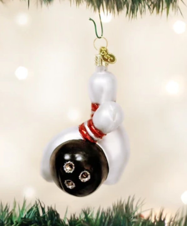 Bowling Ball & Pins Ormanet