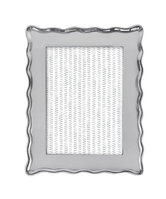 Wavy Frame 5" x 7"