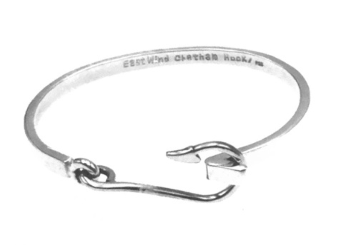 Chatham Hook Bracelet™ – Sativa