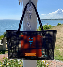 Load image into Gallery viewer, Oyster Bag - Petite