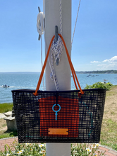 Load image into Gallery viewer, Oyster Bag - Petite